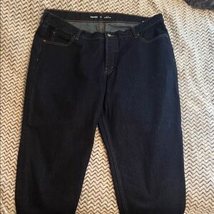 Old Navy 18tall high rise slouchy taper jeans. Like brand new.